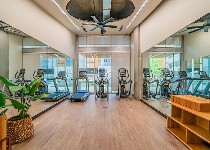 Calm 2bd - Dt - Gym, Pool, Parking - Sleep 8 * Phoenix