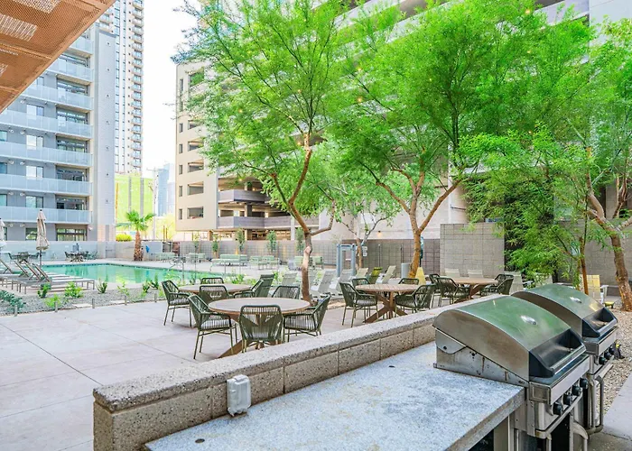 Calm 2bd - Dt - Gym, Pool, Parking - Sleep 8 Apartamento *